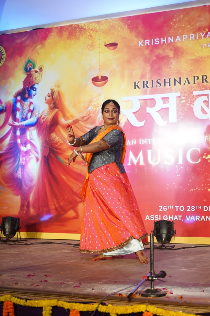 Kathak Spins - Performance at Padam Dance Academy